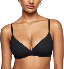 Wireless triangle bralette in black with V-neck and soft cups